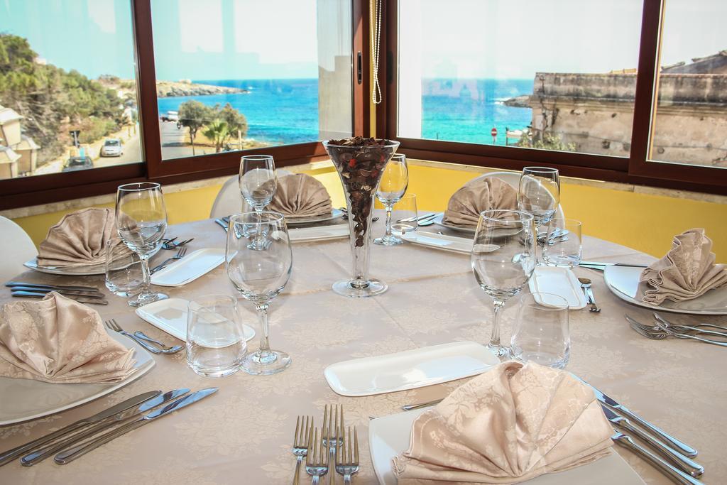 Lampedusa Hotel Bagian luar foto
